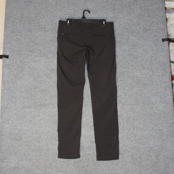 J Crew Stretch Tech Pants Mens W30 L32 Black Slim Chino Outdoor Travel - Picture 3 of 6